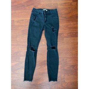 Black distressed skinny Jeans